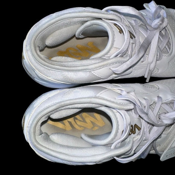 🏀Nike Jordan Zion 2🏀 - Picture 9 of 11